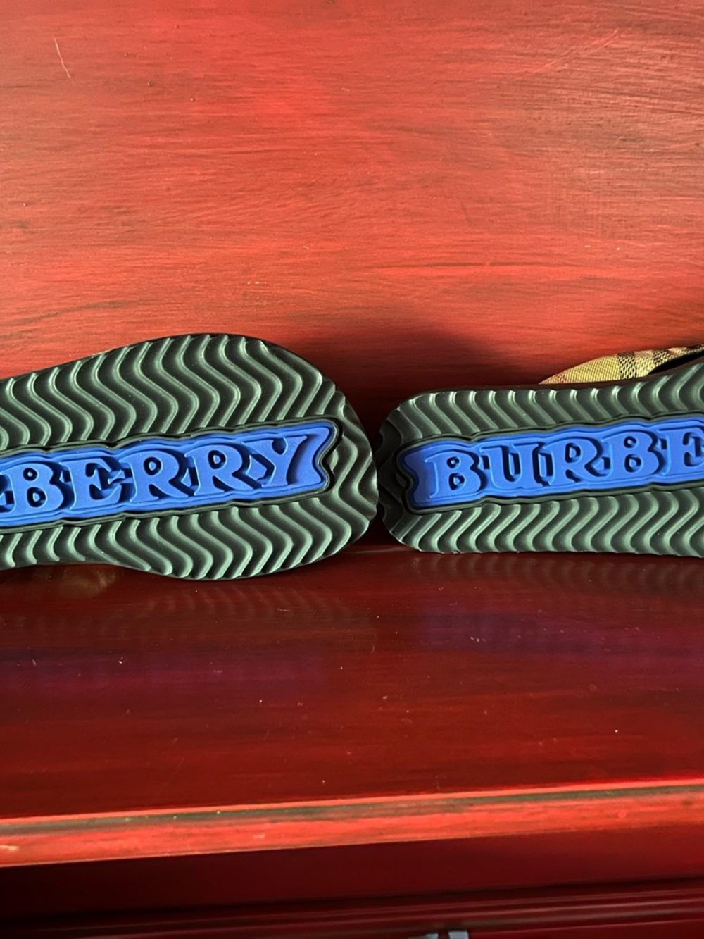 Burberry Black Leather Ballet Flats - Picture 10 of 16